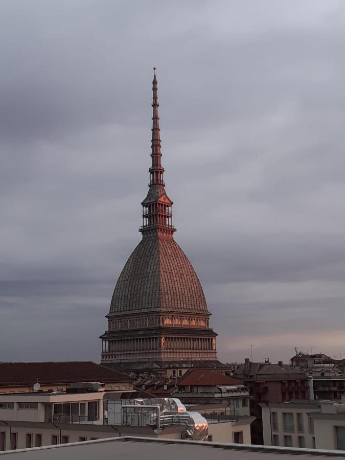 Apartamento La Finestra Sulla Mole Turín Exterior foto